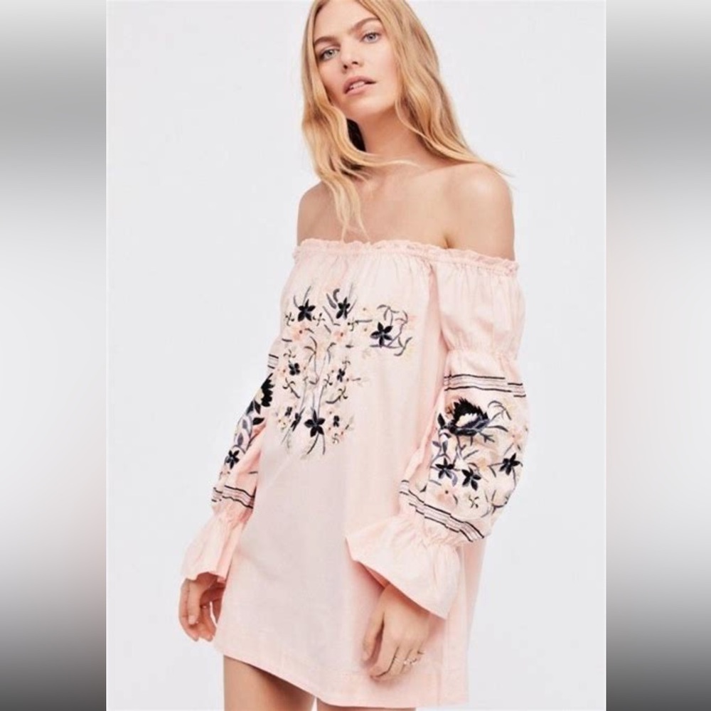 NWT gorgeous free people embroidered floral blush pink dress xs